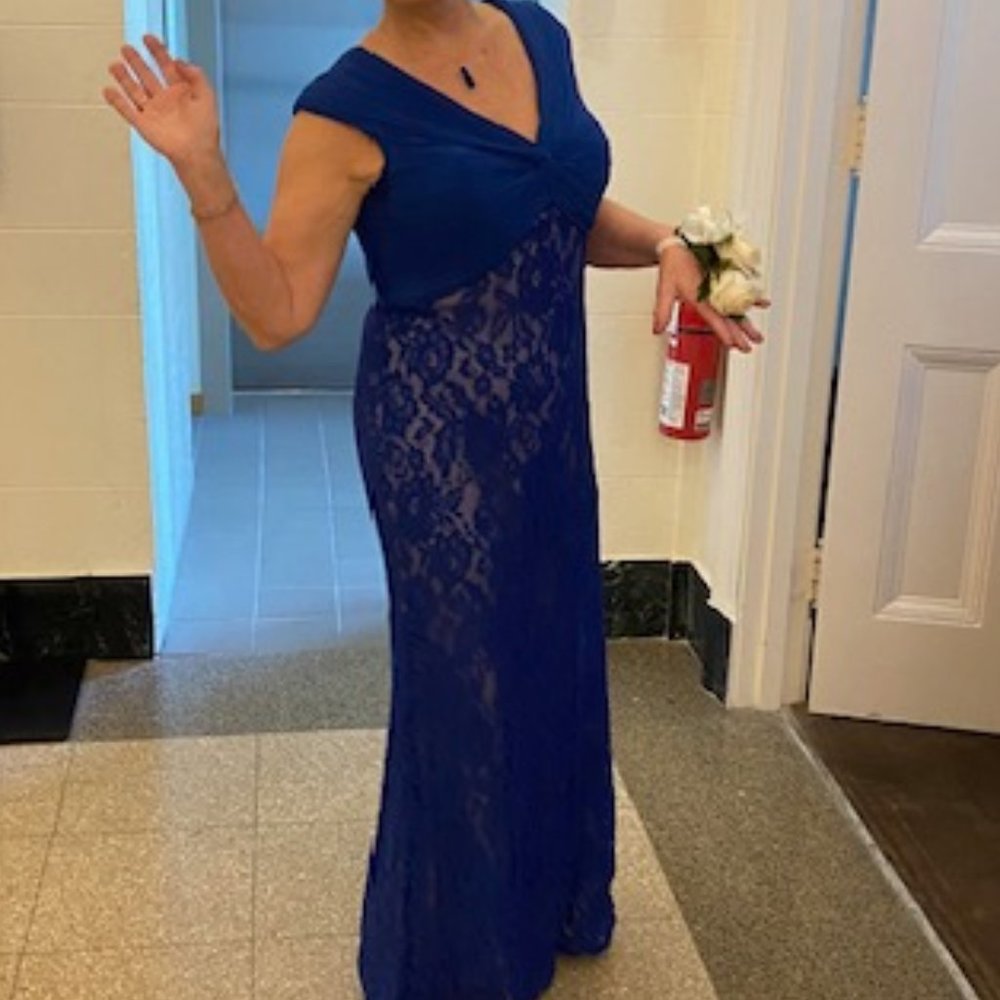 LA FEMME FORMAL GOWN